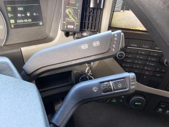 FM 460 8x4-4 / FASSI 36.5 t/m -8 x EXTENSION + WINCH